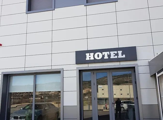 Hotel Onil 2* Onil
